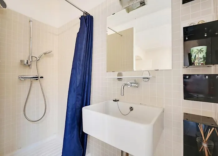 Appartement Spacious Vintage Duplex Flat - Gare Du Nord *